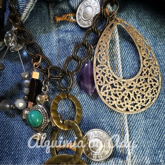 TURQUOISE AND ONYX PENDANT NECKLACE - Picture 6 of 7